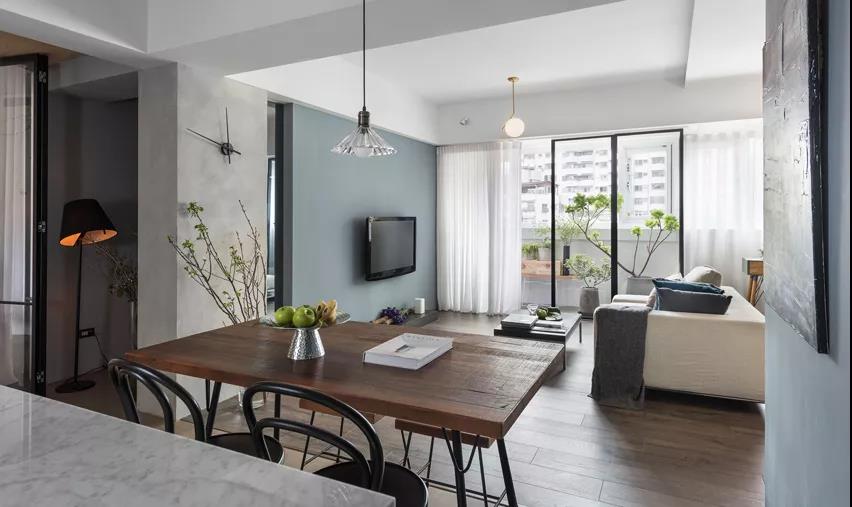 93㎡現(xiàn)代簡約風格室內(nèi)裝修效果圖，陽臺落地窗太美了吧！