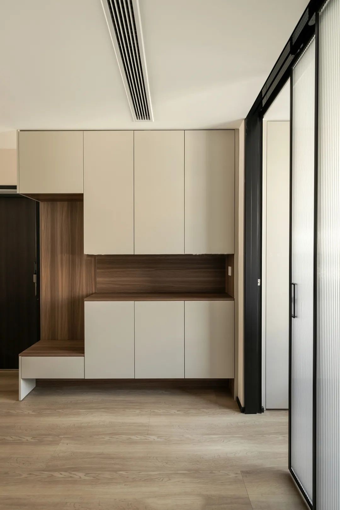 廣澤上苑-105㎡現(xiàn)代奶油風(fēng)三居，夢想中柔軟又宜居的家！