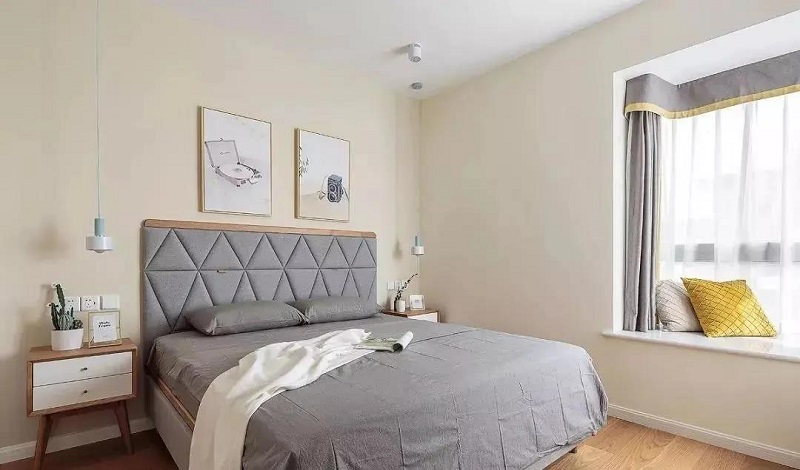 100㎡三居室北歐風裝修，原木搭配暖色調讓家溫馨