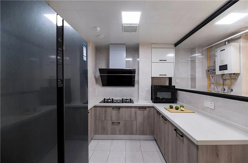 102平米三居室極簡(jiǎn)風(fēng)，巧用中性色打造舒適的居家環(huán)境