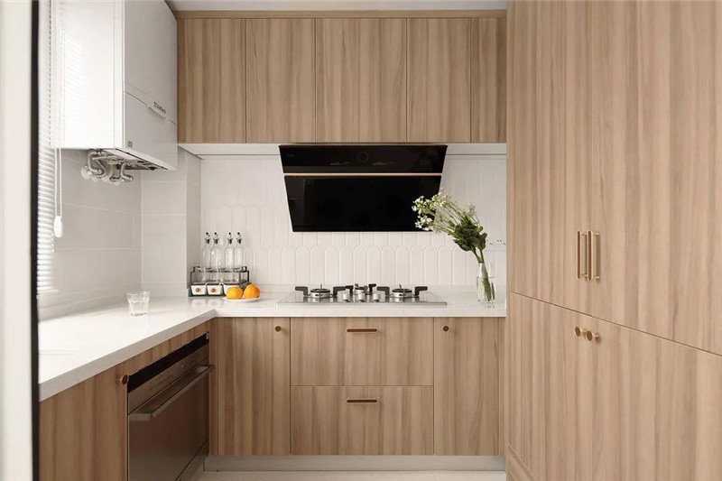 118㎡現(xiàn)代簡約三居室，全屋奶油色裝飾，溫柔優(yōu)雅恬靜舒適