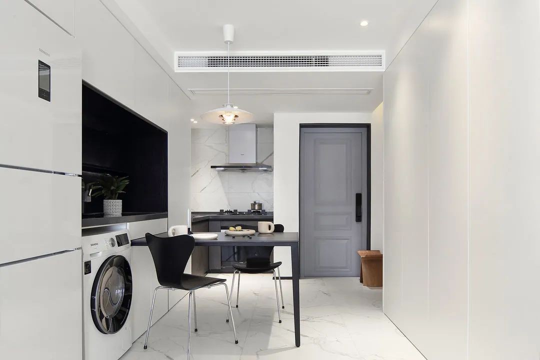 80平現(xiàn)代兩房裝修，溫馨簡(jiǎn)單家裝案例