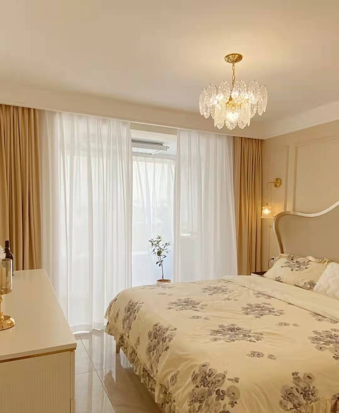 107輕奢風(fēng)三房裝修案例，淺色系溫馨又明亮