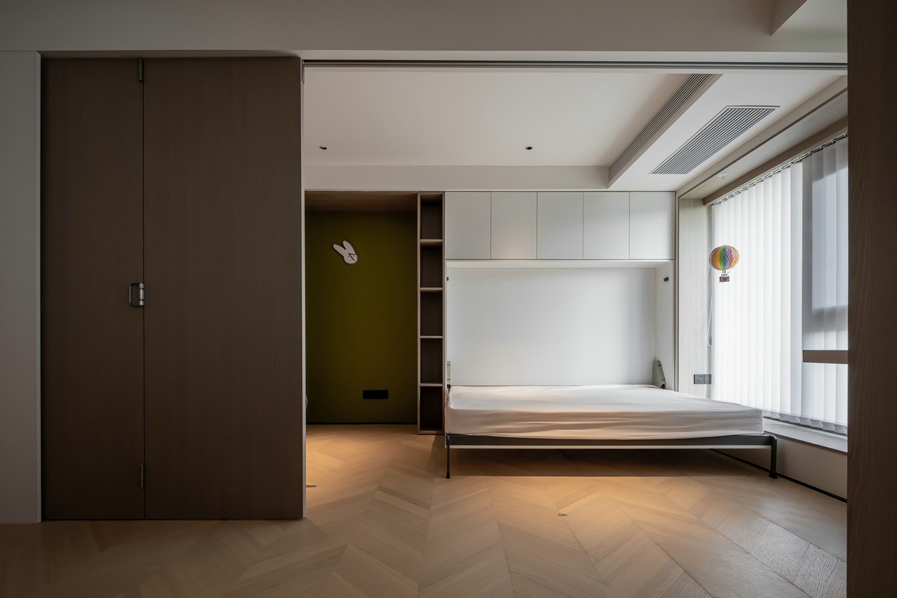 135㎡現(xiàn)代大平層裝修，充足的活動空間