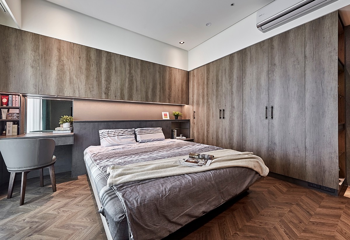 120平大三房輕奢風(fēng)格裝修，色彩沉著內(nèi)斂