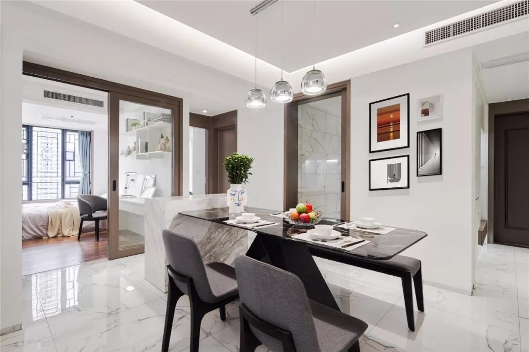 100平米的現(xiàn)代宜家風(fēng)格，讓空間充滿舒適感