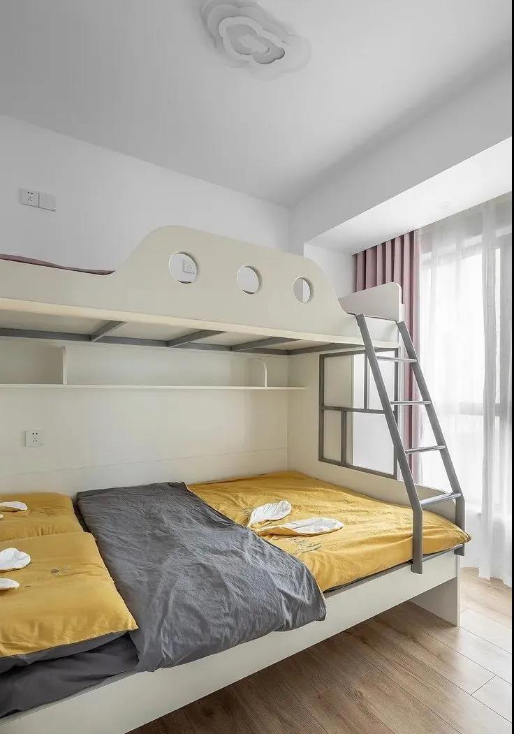 95m2簡(jiǎn)約三居室，純白+原木，全屋溫潤(rùn)舒適美極了！