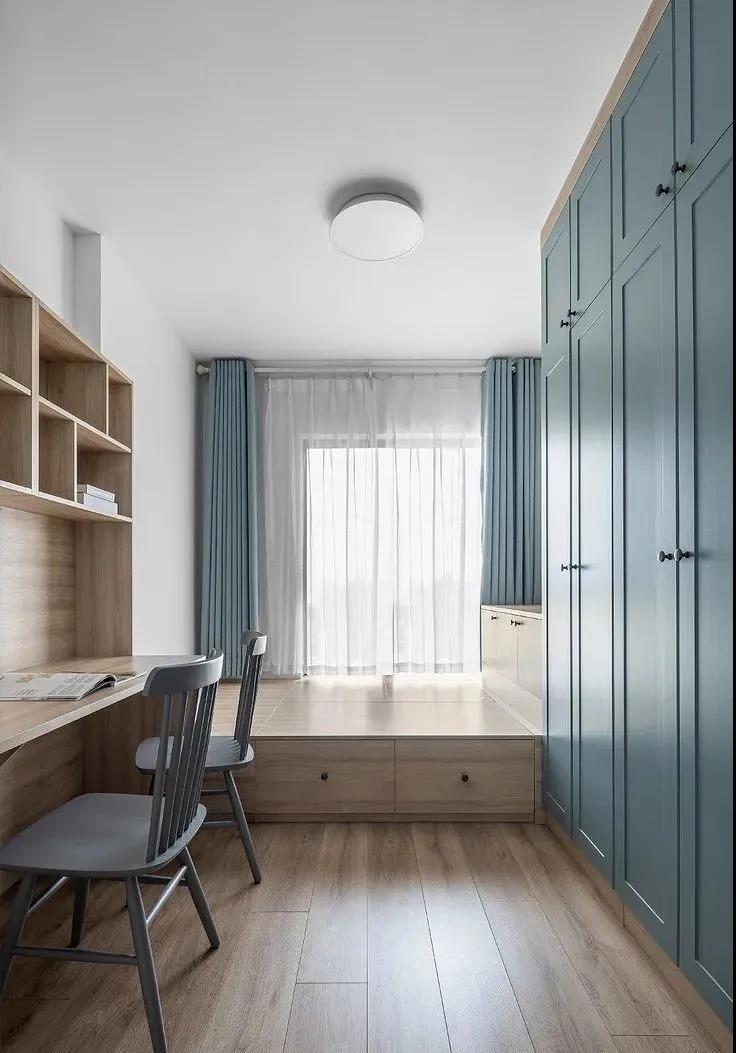 95m2簡(jiǎn)約三居室，純白+原木，全屋溫潤(rùn)舒適美極了！