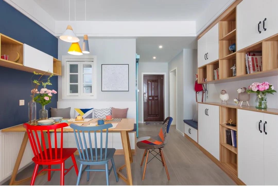 小戶(hù)型北歐風(fēng)裝修案例分享，客廳的設(shè)計(jì)溫馨舒適又有格調(diào)