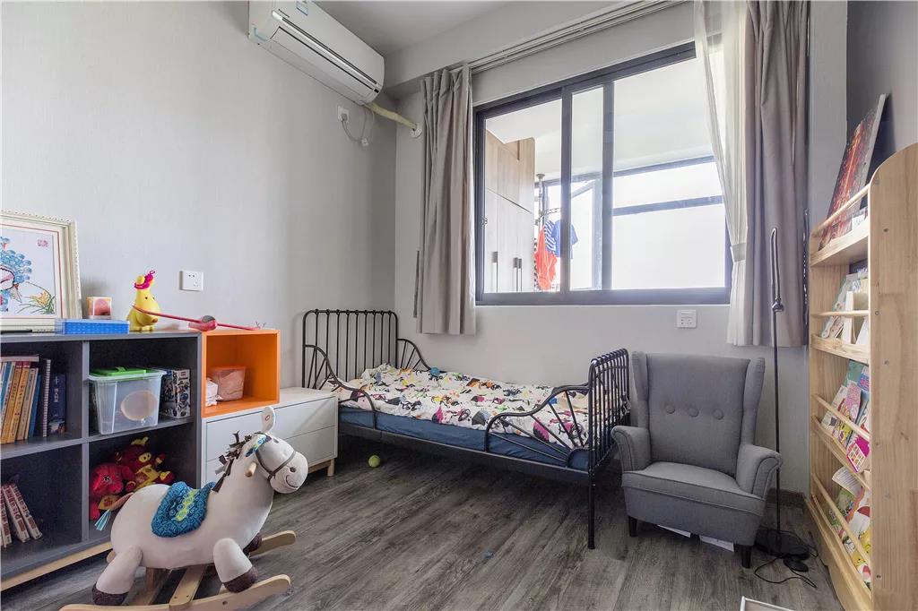 100㎡現(xiàn)代風(fēng)格裝修效果圖，臥室小衣帽間收納實用！