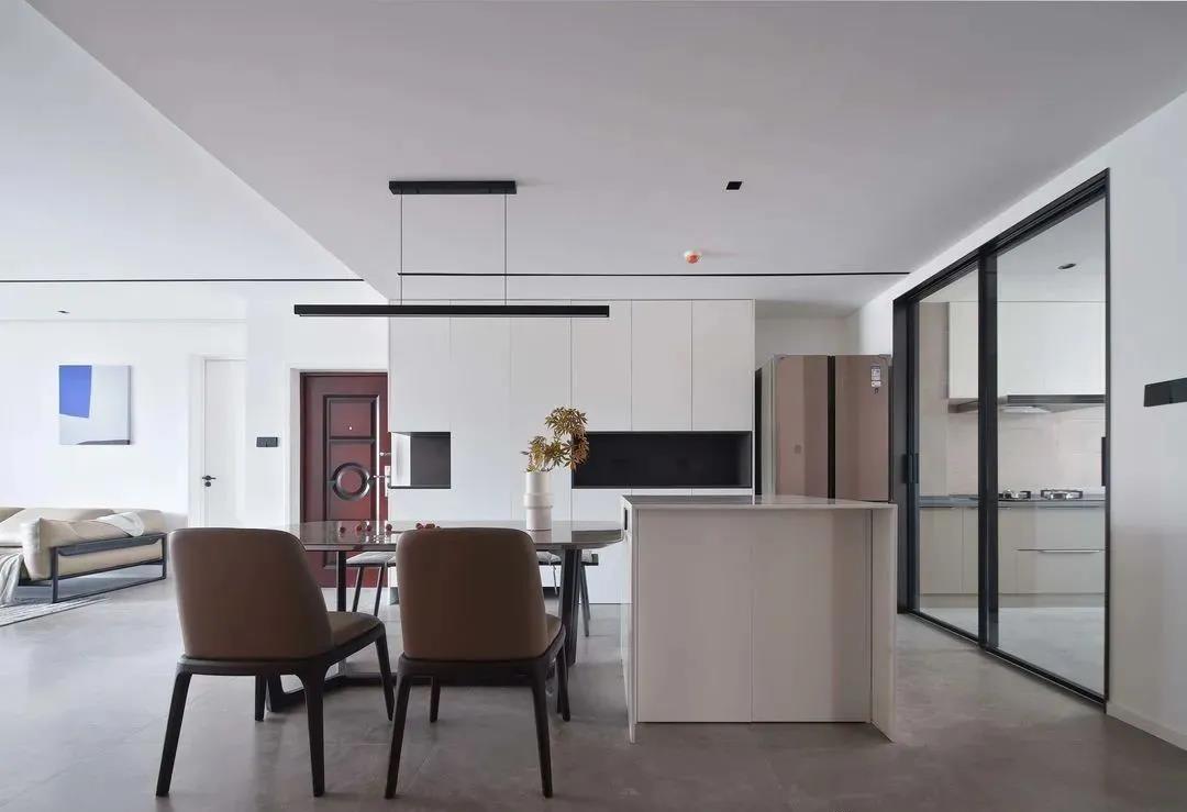 145㎡現(xiàn)代簡(jiǎn)約風(fēng)格新房裝修，電視柜+隱藏門