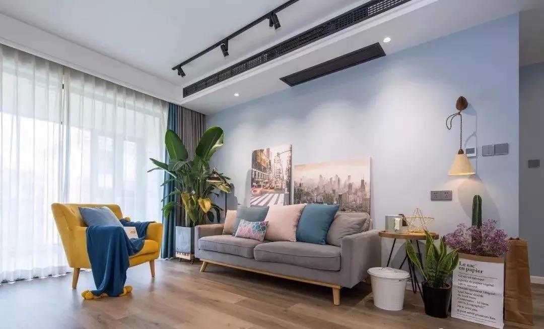 120㎡簡約溫馨風(fēng)格新房裝修，陽臺(tái)落地窗效果