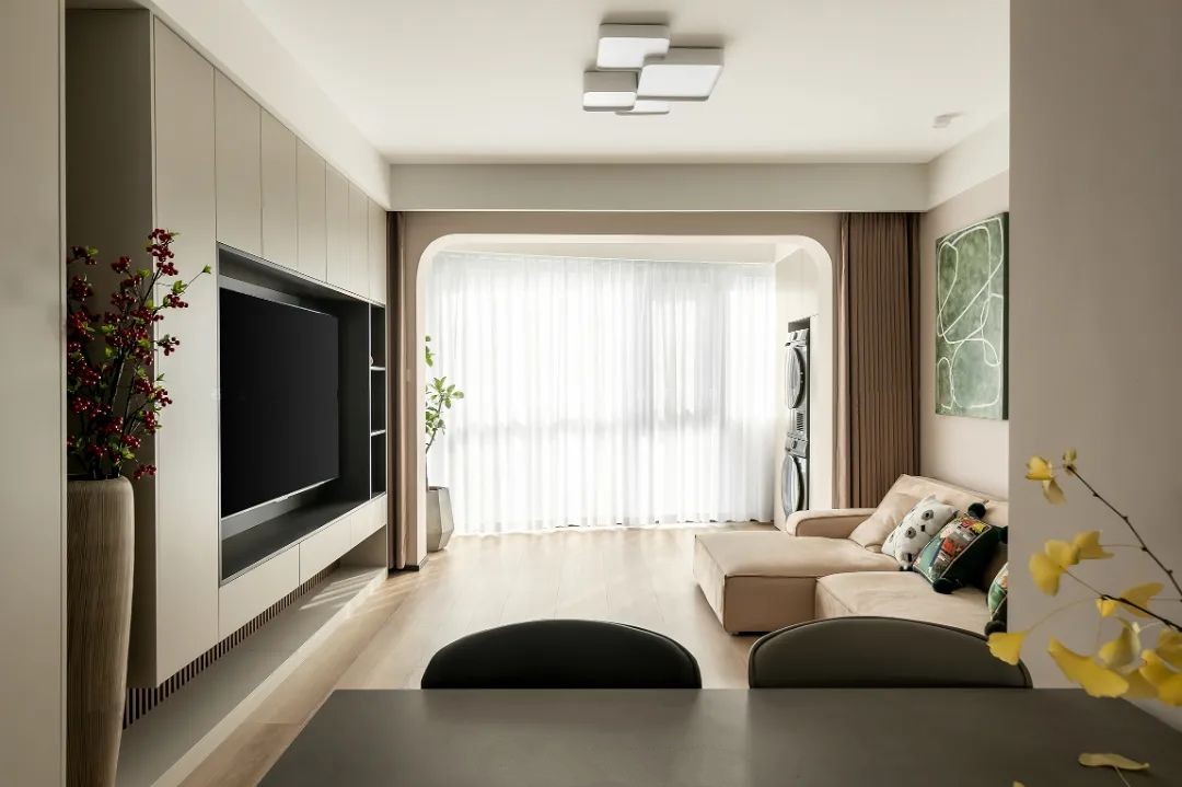 廣澤上苑-105㎡現(xiàn)代奶油風三居，夢想中柔軟又宜居的家！